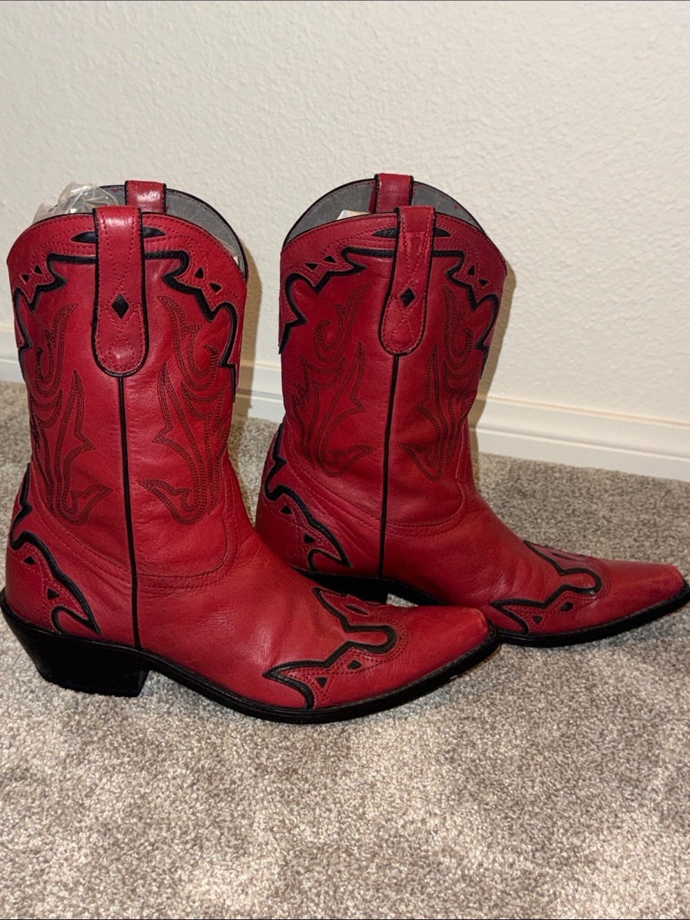 Coldwater Creek Red Leather Western Boots with Black Details - Picture 9 of 11